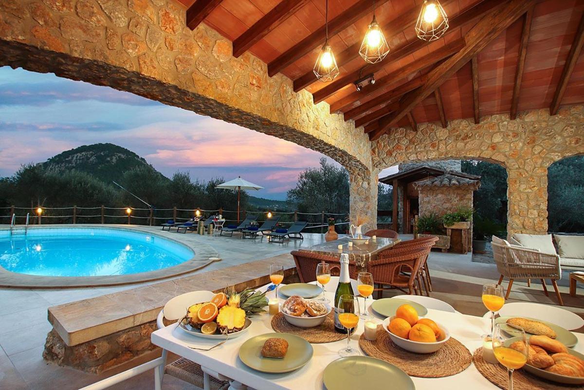 Villa Alordes Pollença Buitenkant foto