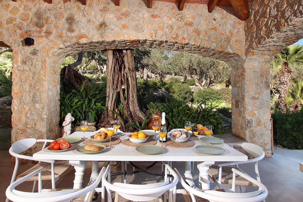 Villa Alordes Pollença Buitenkant foto